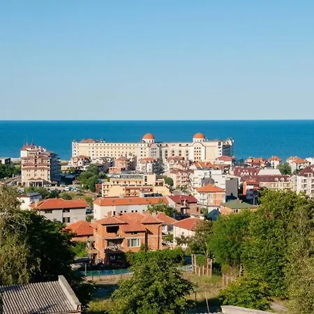 Kristin Palace Aparthotel 4*