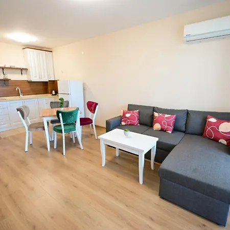 Kristin Palace Obsor