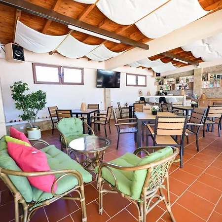 Ξενοδοχείο με διαμερίσματα Kristin Palace 4*