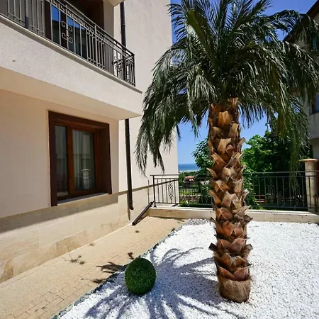 Kristin Palace 4*