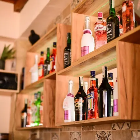 Kristin Palace 公寓式酒店 奥布佐尔