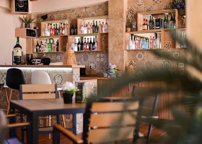 Kristin Palace Aparthotel 4*