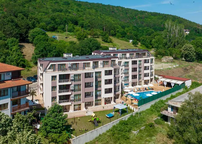 Kristin Palace Obzor